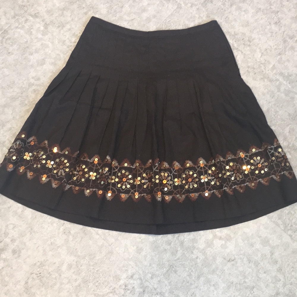 Ann Taylor Loft pleated skirt